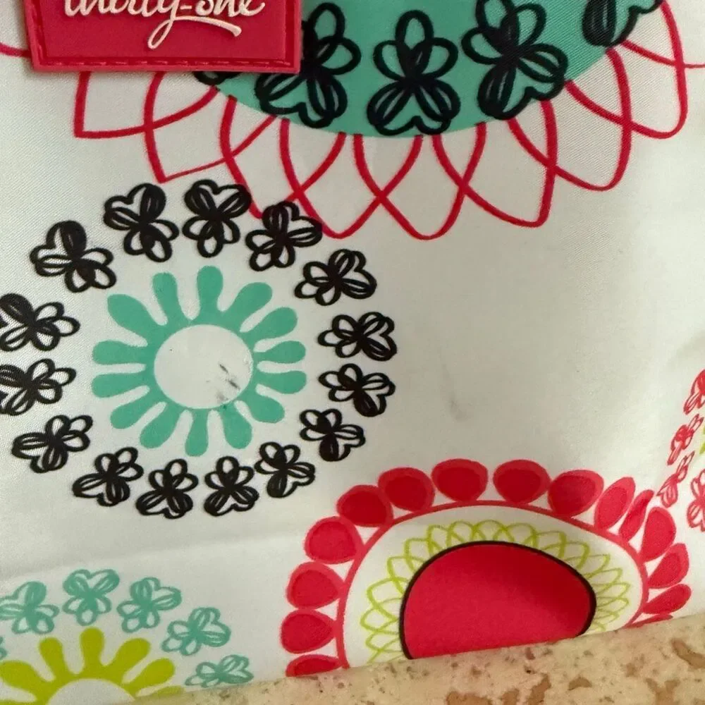 Thirty-one gifts medium thermal pouch in citrus medallion